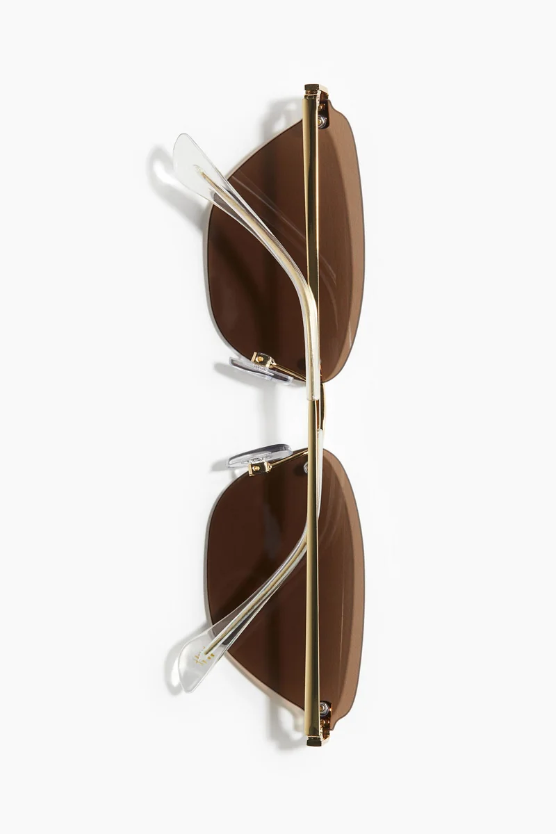 H&M Cat-eye sunglasses
