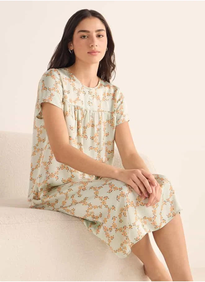 فاف All-Over Print Night Dress with Round Neck and Short Sleeves