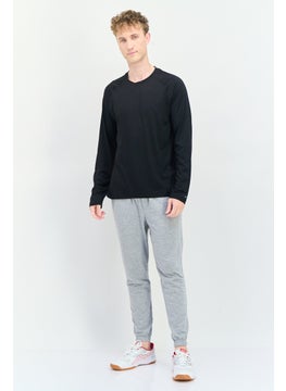 Kenneth Cole Men Crew Neck Long Sleeves Plain T-Shirt, Black  - Image 4