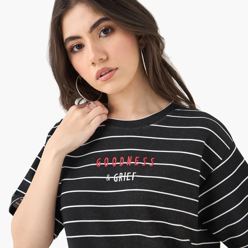 SP Characters Peanuts Print T-shirt