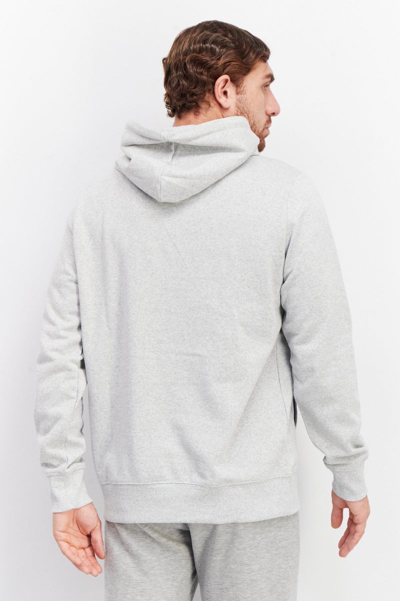 Fanatics سويت شيرت طويل الأكمام مع غطاء رأس للرجال بطباعة جرافيك، مزيج رمادي - Image 2