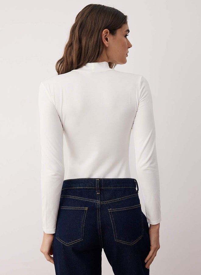 trendyol Ecru High Neck Snap-On Knitted Bodysuit TWOAW21BD0008 - Image 4