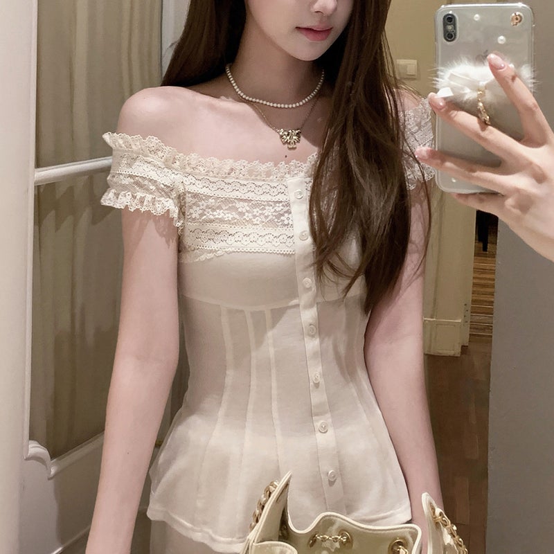 تيشيرت نسائي بأكتاف مكشوفة مع دانتيل - Image 5