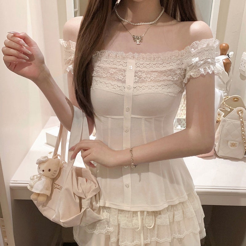 تيشيرت نسائي بأكتاف مكشوفة مع دانتيل - Image 4
