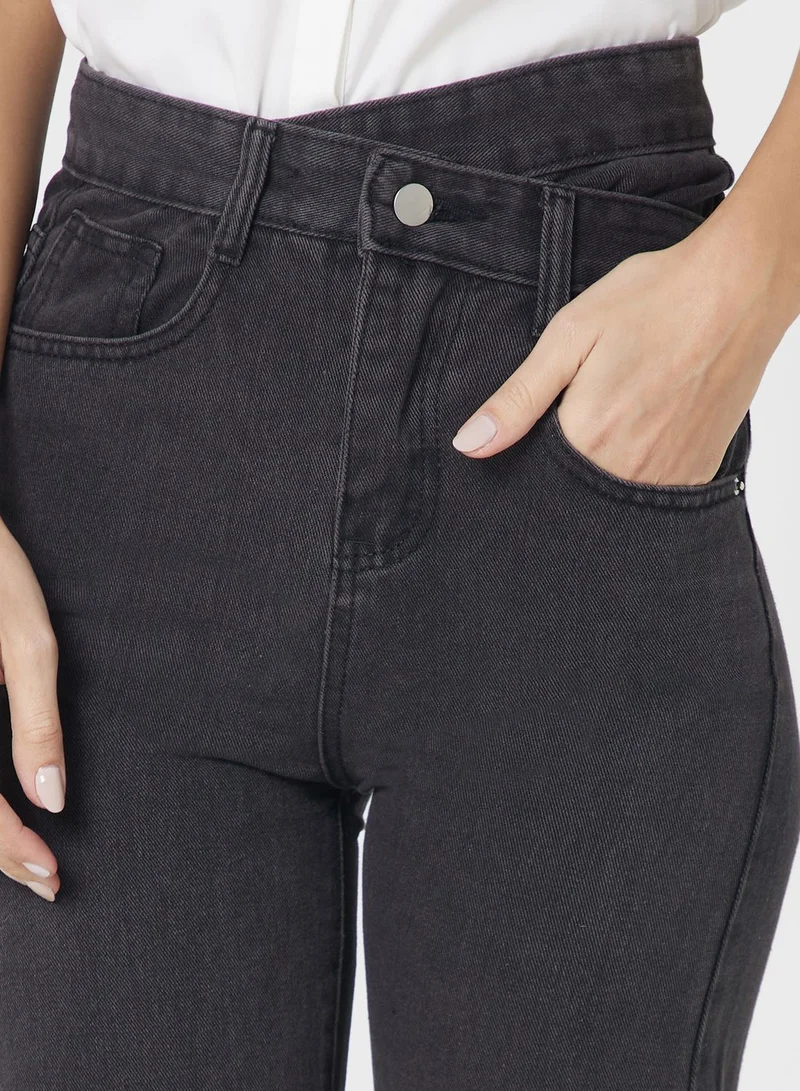 Ginger Straight Fit Jeans