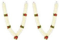 Daedal Crafters DC232 Pack of Two Medium Size Garland75 cms White - Image 1