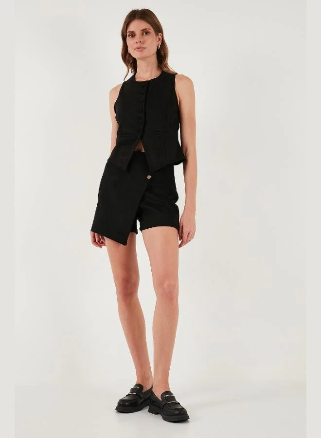 ليلا صدرية نسائية بياقة دائرية وأزرار من ليلى