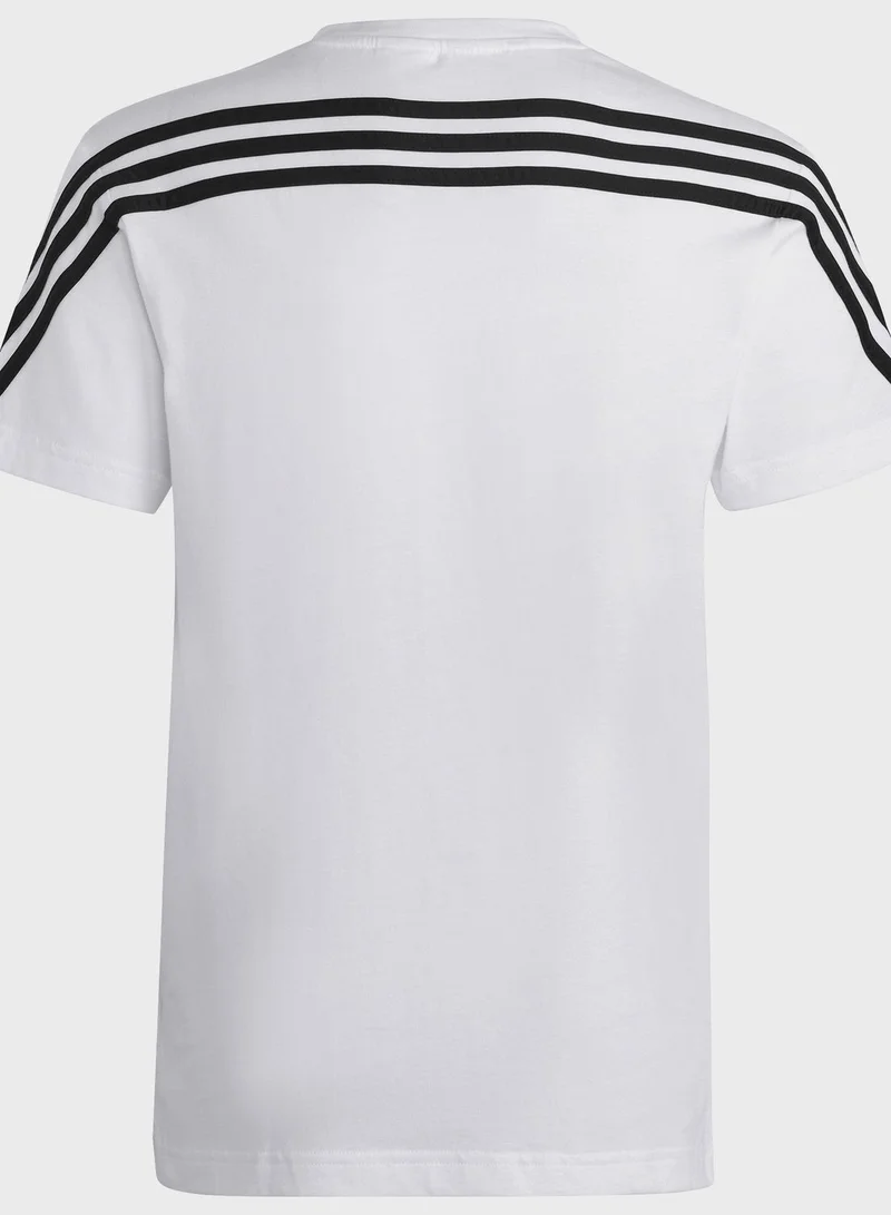 adidas تيشيرت مزين بخطوط الماركة