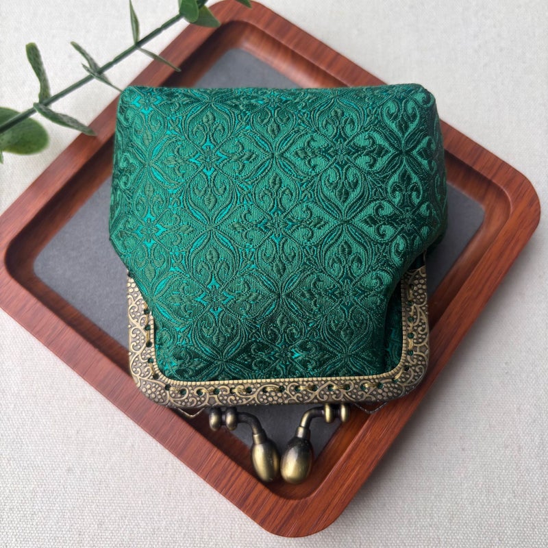 Chinese Style Retro Embroidery Song Brocade Handmade Brocade Cotton Fabric Clasp Coin Purse National Style Gift Versatile - Image 2