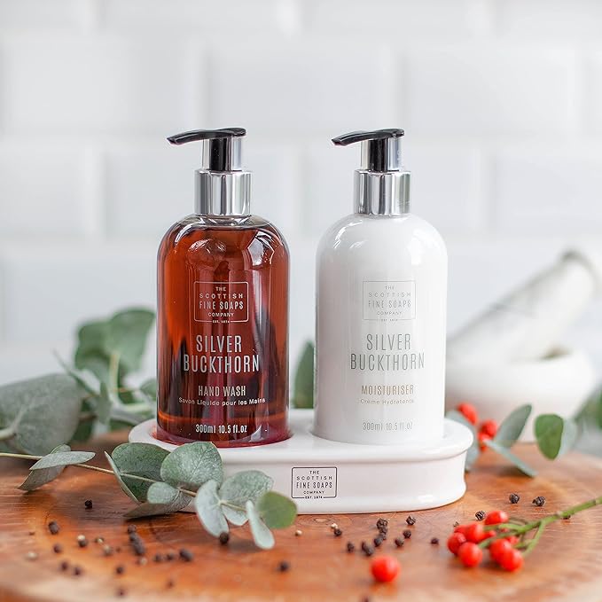 Scottish Fine Soaps Silver Buckthorn Hand Soap Hand Wash Liquid Hydrating Effect Organic Sea Buckthorn Extract Black Pepper and Bergamot Sensitive Formula Vegan Friendly 300ml - Image 4