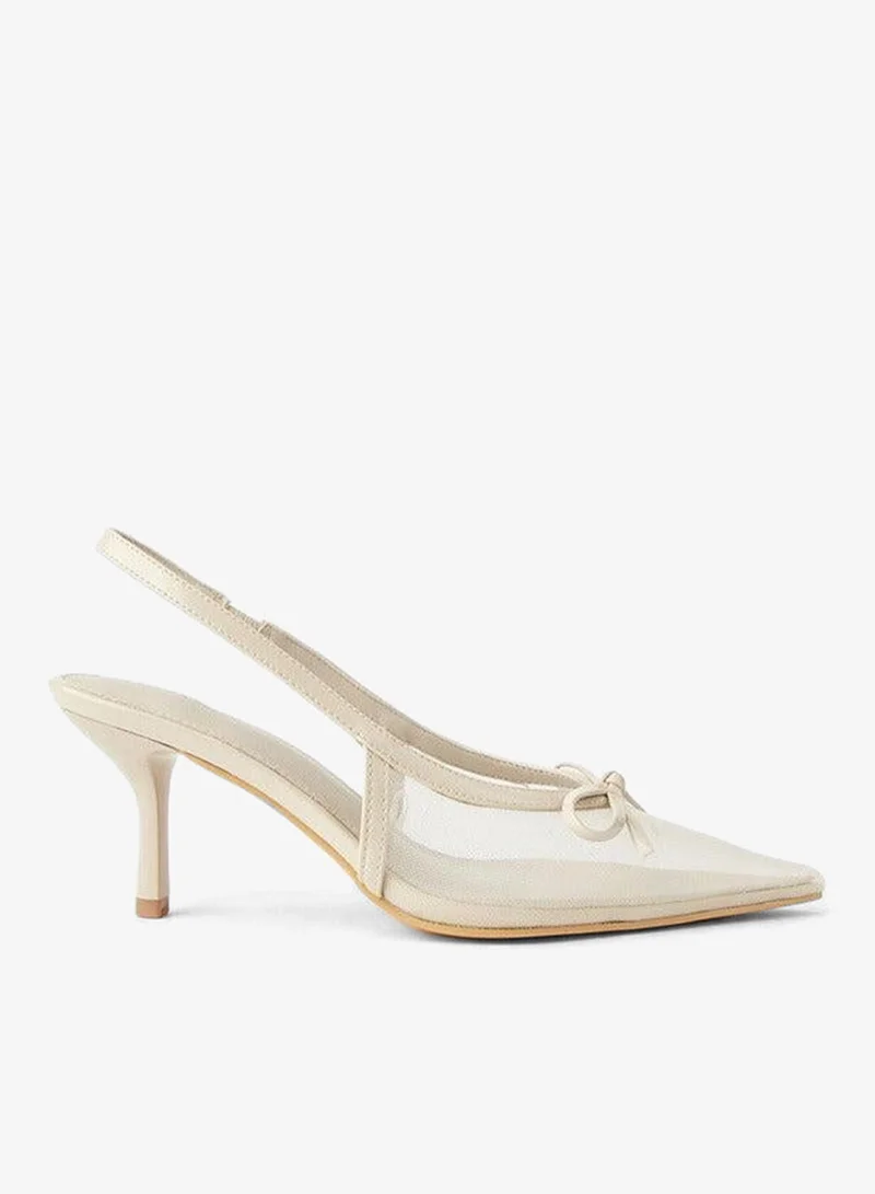 فلورا بيلا من شو إكسبرس أحذية نسائية بكعب خنجر وحزام خلفي