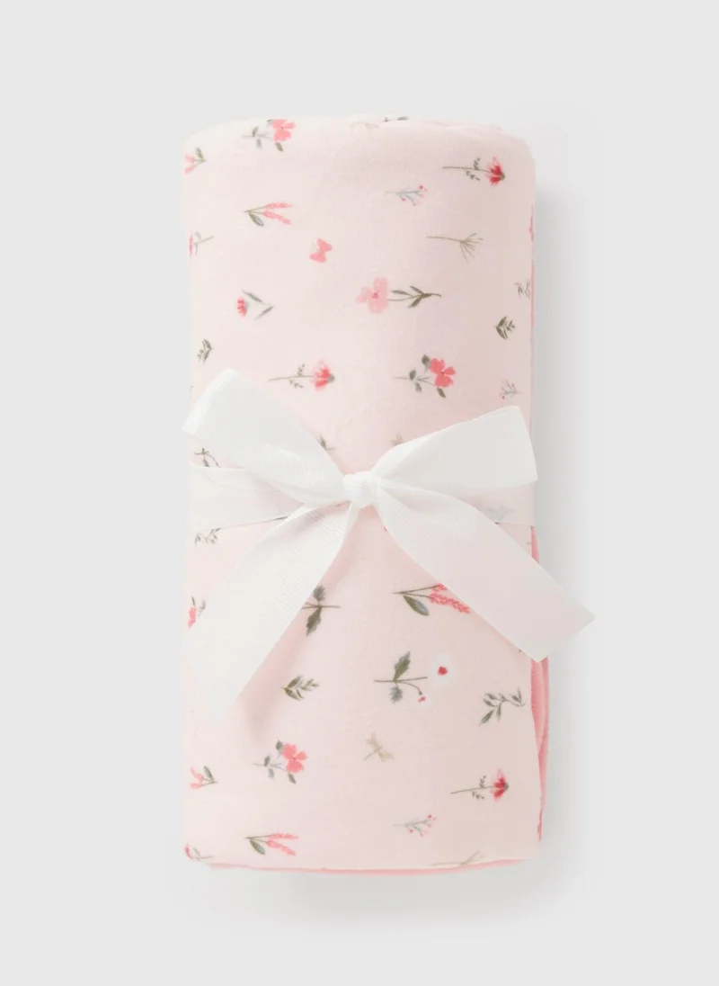 ماتلان Baby Pink Dainty Floral Shawl