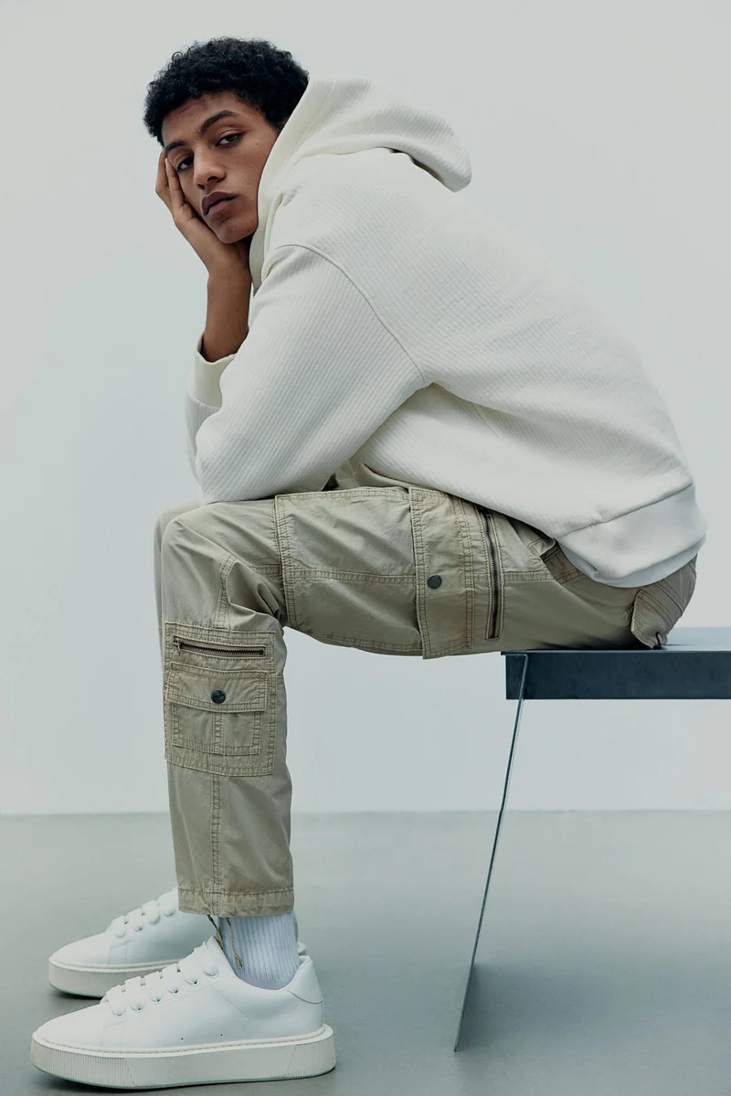 اتش اند ام Regular Fit twill cargo trousers