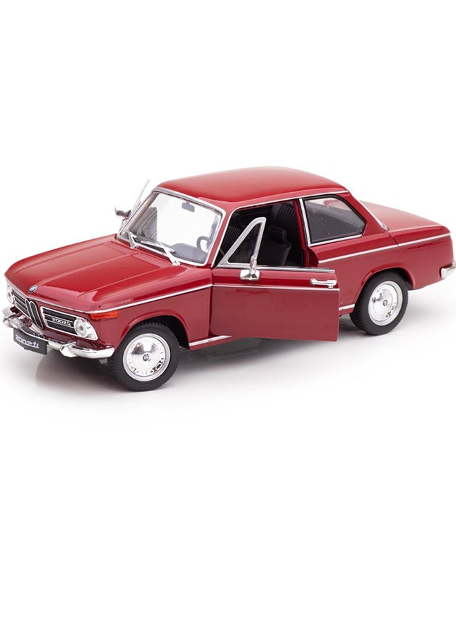 Welly Classic BMW 2002 Ti 1968 Die-Cast Model Car 1:24 Scale – Red – Die-Cast Toy Car for Kids & Collectors - Image 2