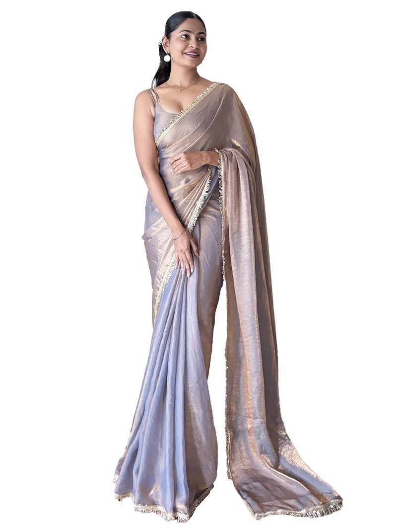 saree mall ساري مول للنساء - ساري معدني من حرير الورق مزين مع قطعة بلوزة غير مخيطة (AARYAN12901_KR) - Image 1