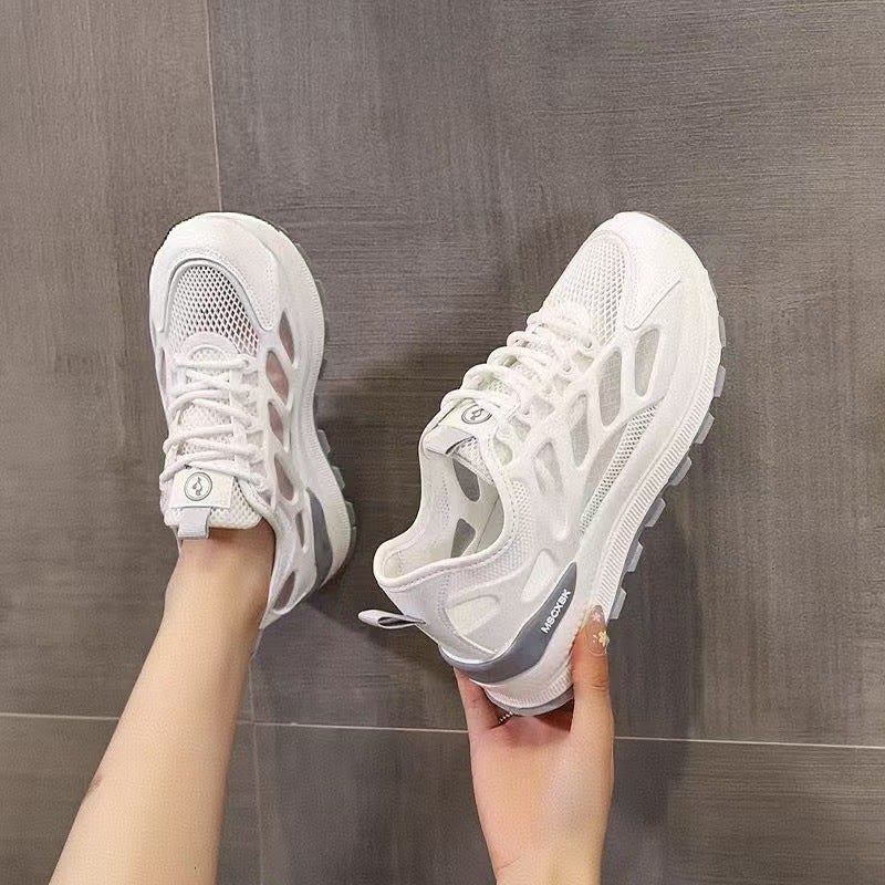 Women's Mesh Breathable Low Top Sneakers - Image 3