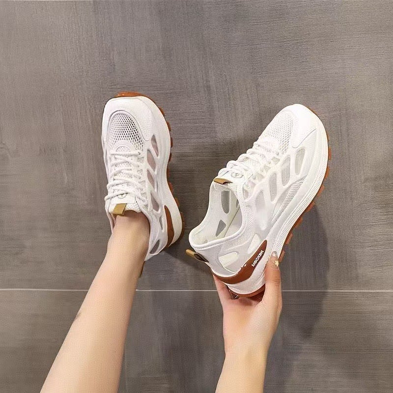 Women's Mesh Breathable Low Top Sneakers - Image 2