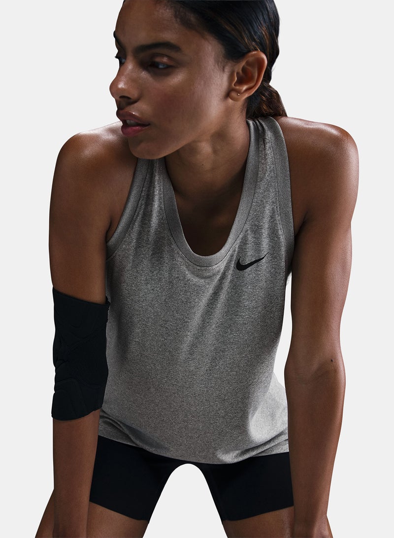 Nike Women’s Nike Dri-Fit Relaxed Racer Tank - Image 3