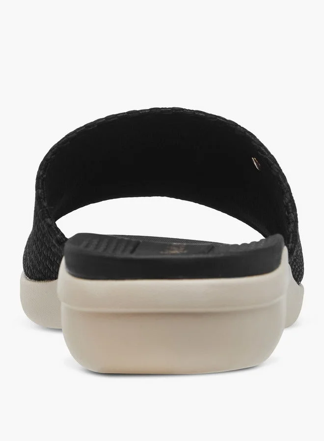 Le Confort Women's Textured Slip-On Sandals