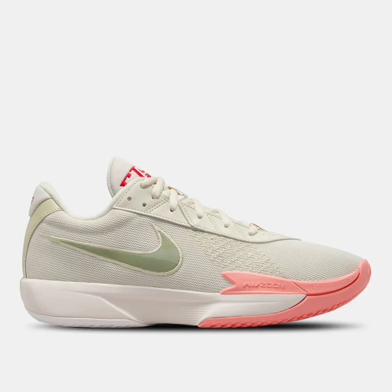 Nike Men's G.T. Cut Academy Basketball Shoes