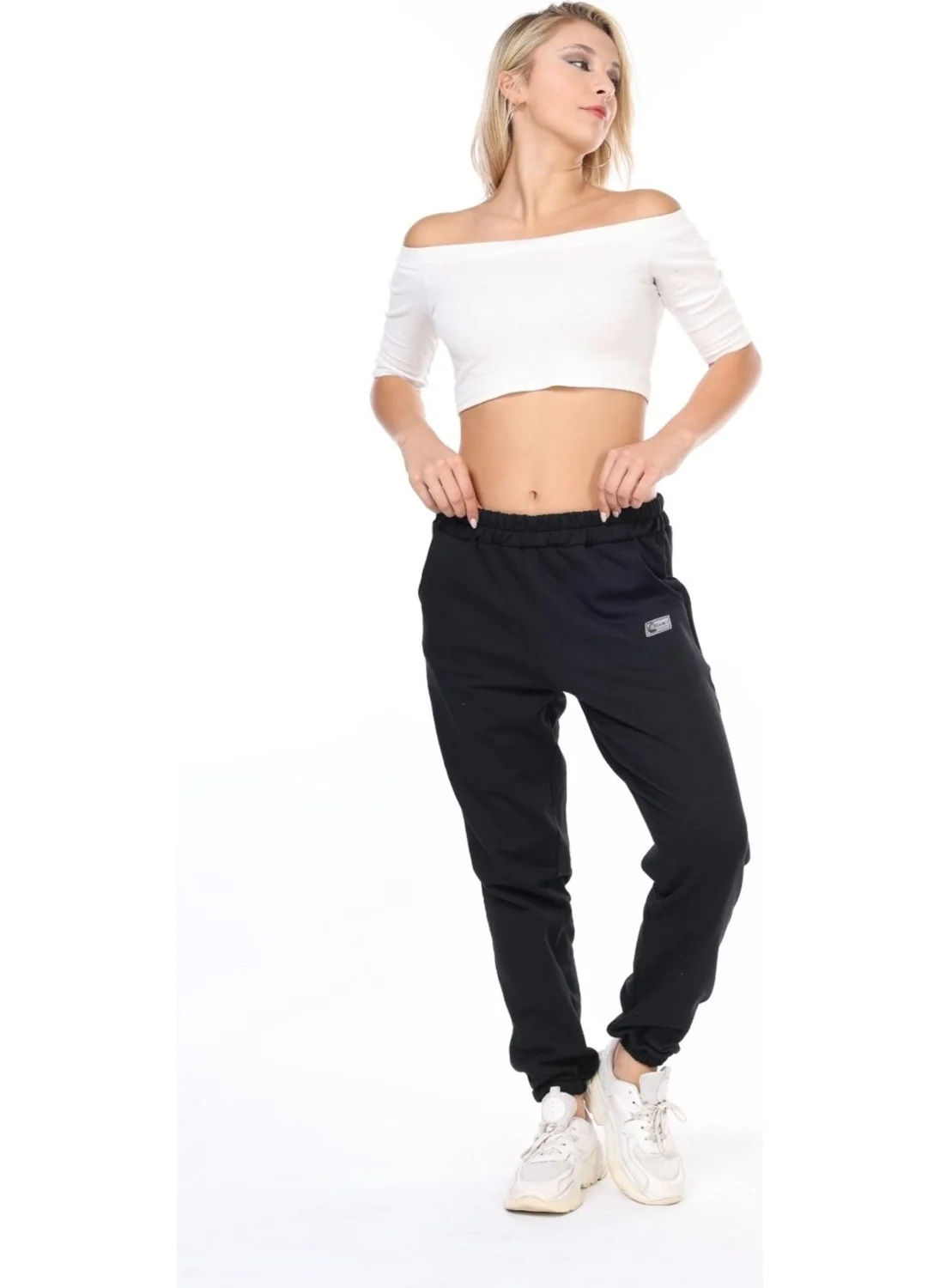 Bluence Comfortable and Light Jogger Sweatpants