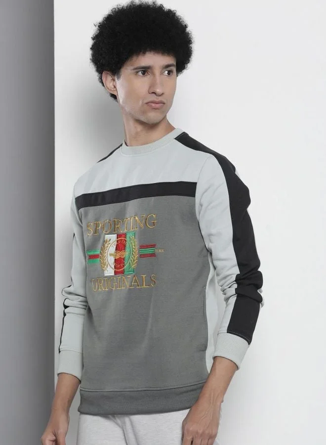 The Indian Garage Co Men Regular Fit Solid Crew Neck Full Sleeves Sweatshirt