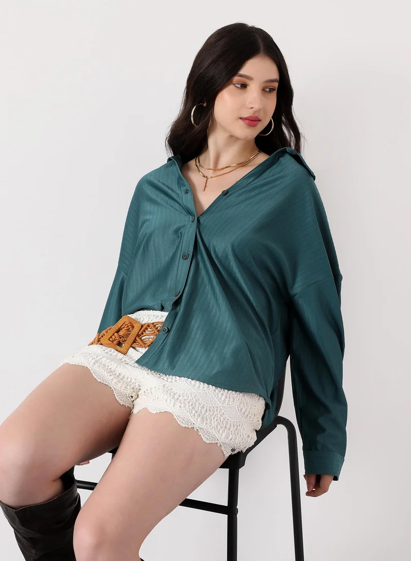 بينيا كولادا Women's Solid Satin Oversized Shirt | Spread Collar , Long Single-Button Cuff Sleeves, Button Closure | Solid Satin | Woven Shirt For Casual & Daily Wear | Teal Green