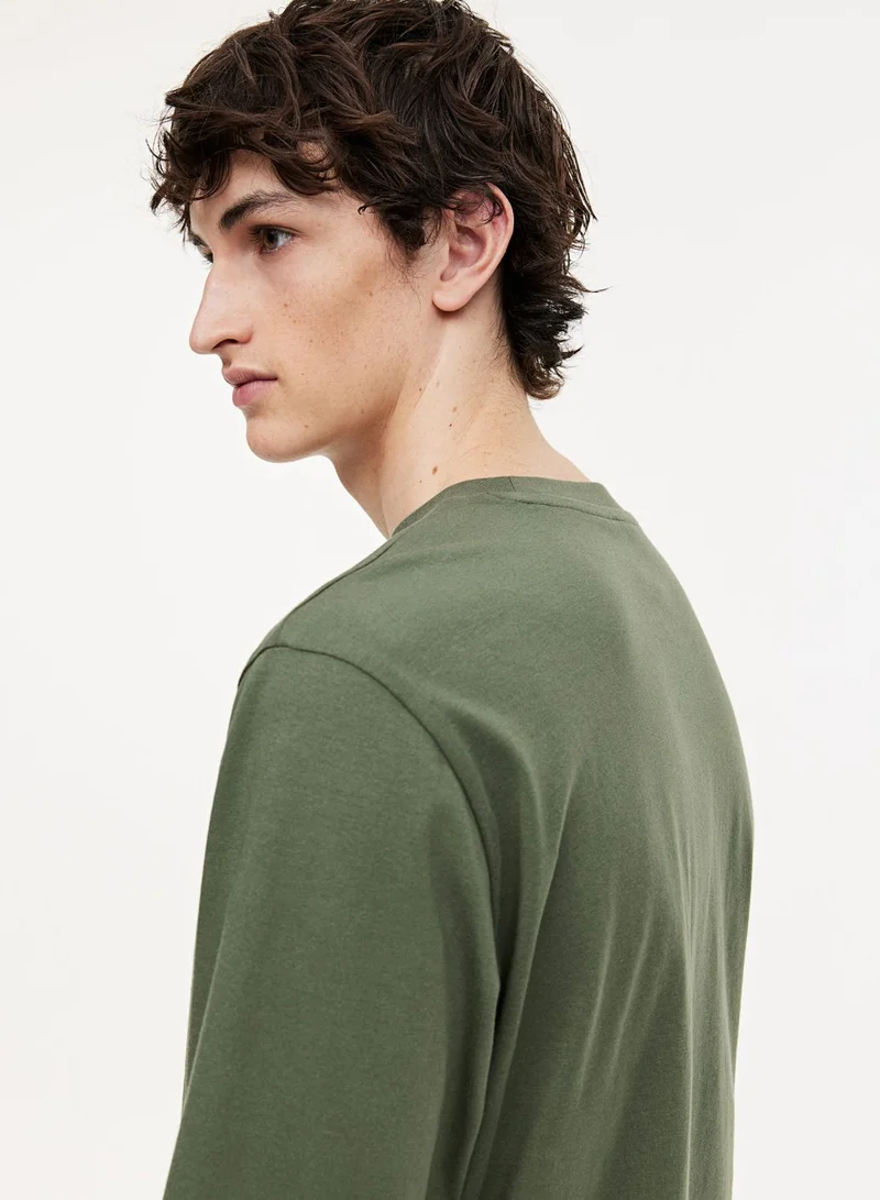H&M Essential Crew Neck Sweatshirt
