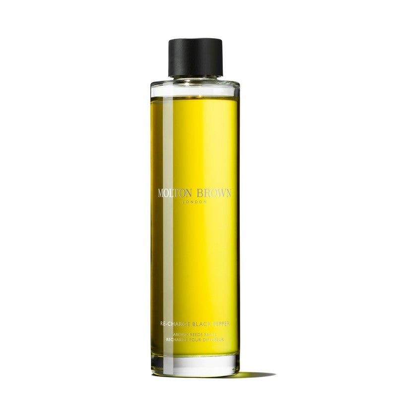 MOLTON BROWN Re-Charge Black Pepper Aroma Reeds Refill 150ml - Image 2