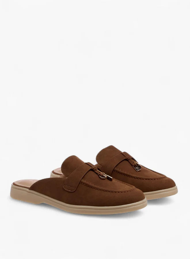 فلورا بيلا من شو إكسبرس Charm Accent Slip-On Mules