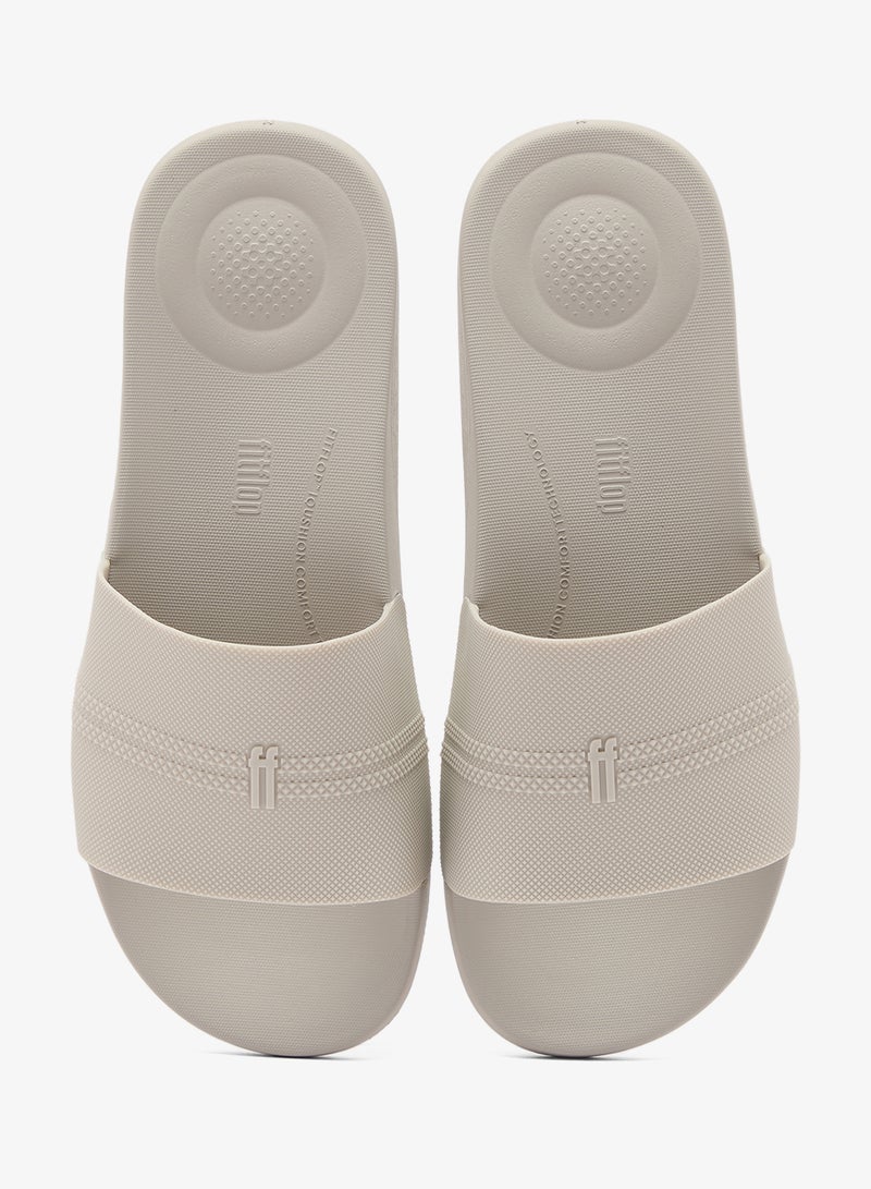 FitFlop Iqushion Pool Slides - Image 5