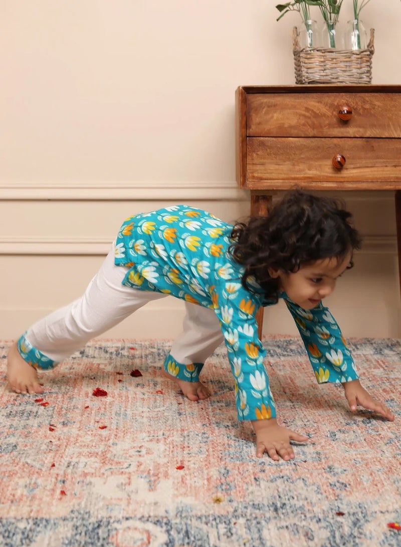 بولكاتوتس بيجامة كورتا لوتس بأكمام كاملة من Polka Tots - بيضاء  - Image 3