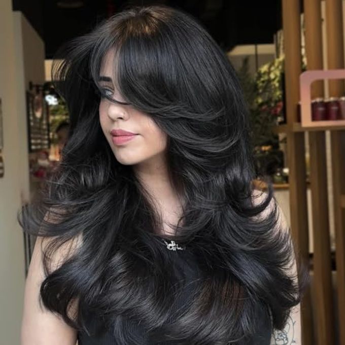 Aisaide Long Wavy Black Layered Wig with Curtain Bangs for Black Women,Synthetic Layered Long Wavy Wig Butterfly Haircut with Thin Hair for Women 24inch(1B) - Image 1