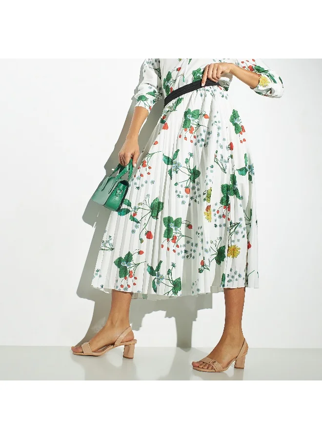 2Xtremz 2Xtremz All-Over Floral Print A-line Skirt with Elasticised Waistband and Pleats