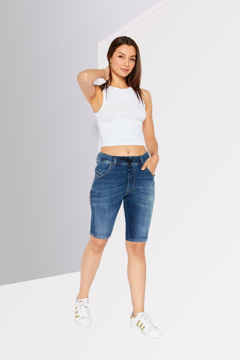 DIESEL شورتات جينز مغسولة للنساء، زرقاء - Image 2