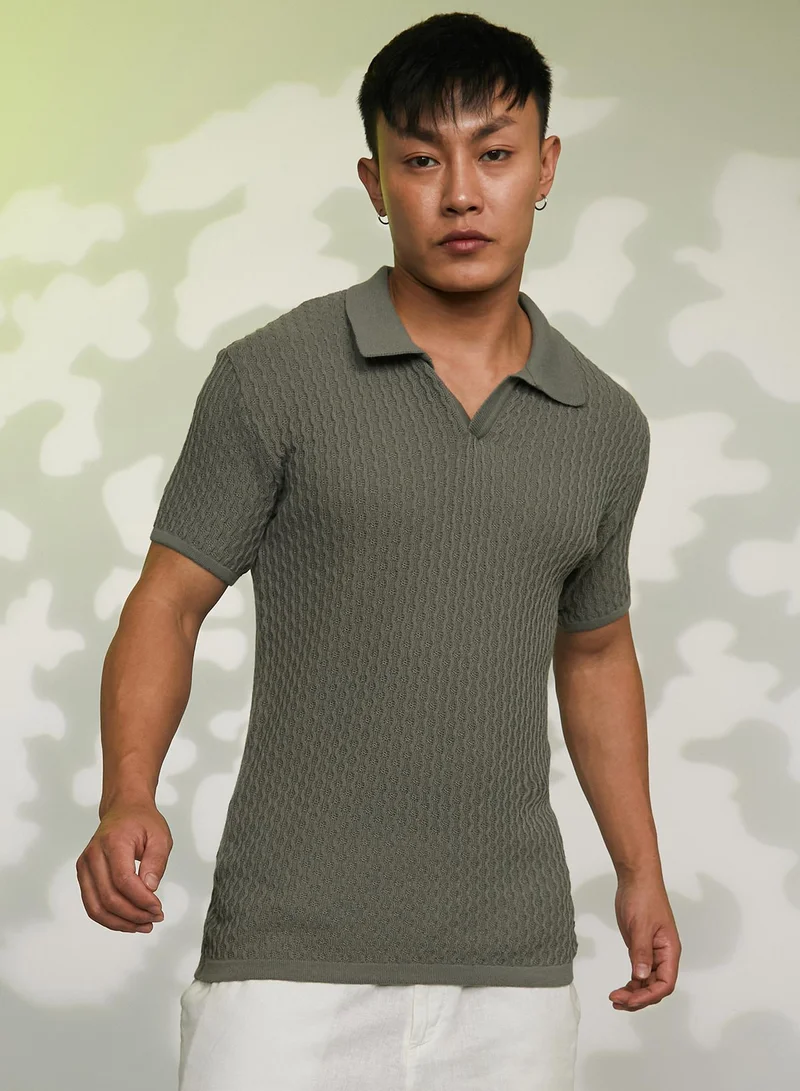 Campus Sutra Men's Moss Green Swirl-Textured Polo T-Shirt