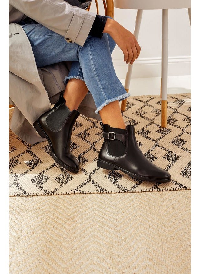 ECCO Women's Dress Classic Chelsea Buckle Ankle Boot, Potting Soil, 4-4.5 - Image 3
