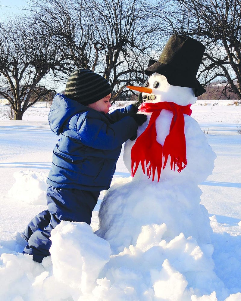 pearhead Build A Snowman Decorating Kit, A Great DIY Snow Day Craft For Kids, Holiday Decorations for Kids, Snowman Pieces Kit, Christmas Gifts For Kids - Image 2