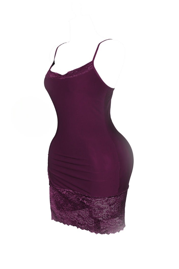MANIKAN MANIKAN women's dress Elegant short  with a side slit and lace on the edges  - Image 2