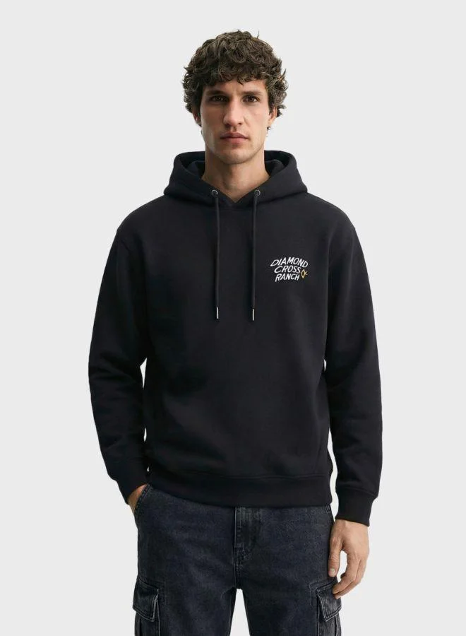 ذا انديان كراج كو Men Boxy Fit Graphic Printed Crew Neck Full Sleeves Overhead Hooded Sweatshirt