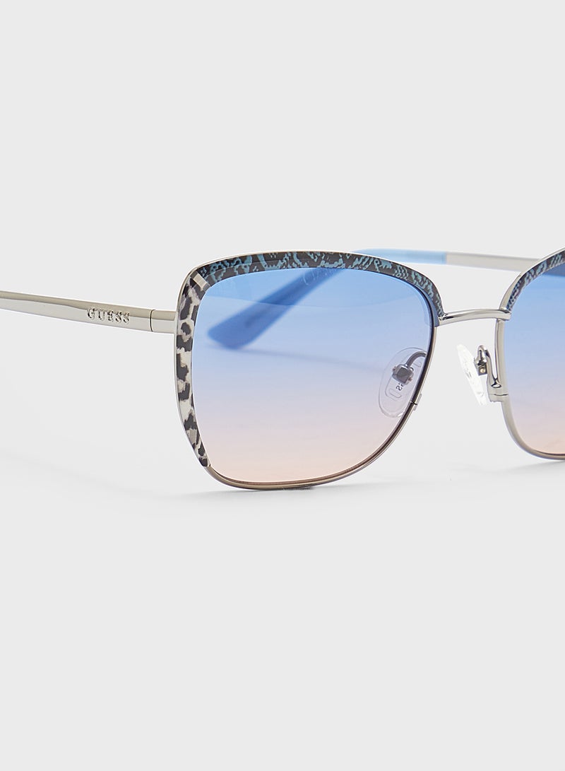 GUESS Gu0021810W57 Cat Eye Sunglasses  - Image 3