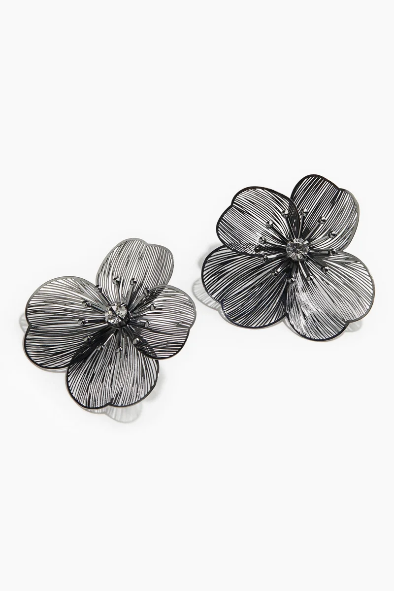 H&M Flower-shaped earrings