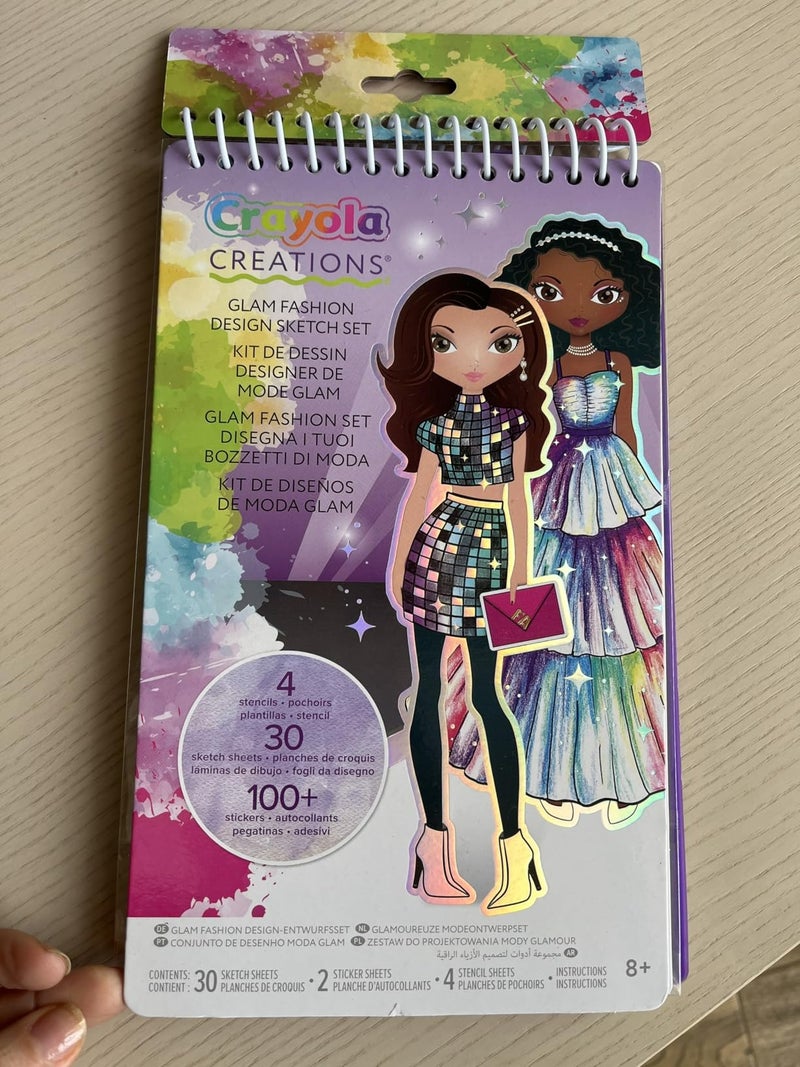CRAYOLA Creations Glam Fashion Set, Create Your Own Fashion Collection, Drawing Set with Stencils and Stickers, Creative Activity for Girls, from 8 Years - Image 3