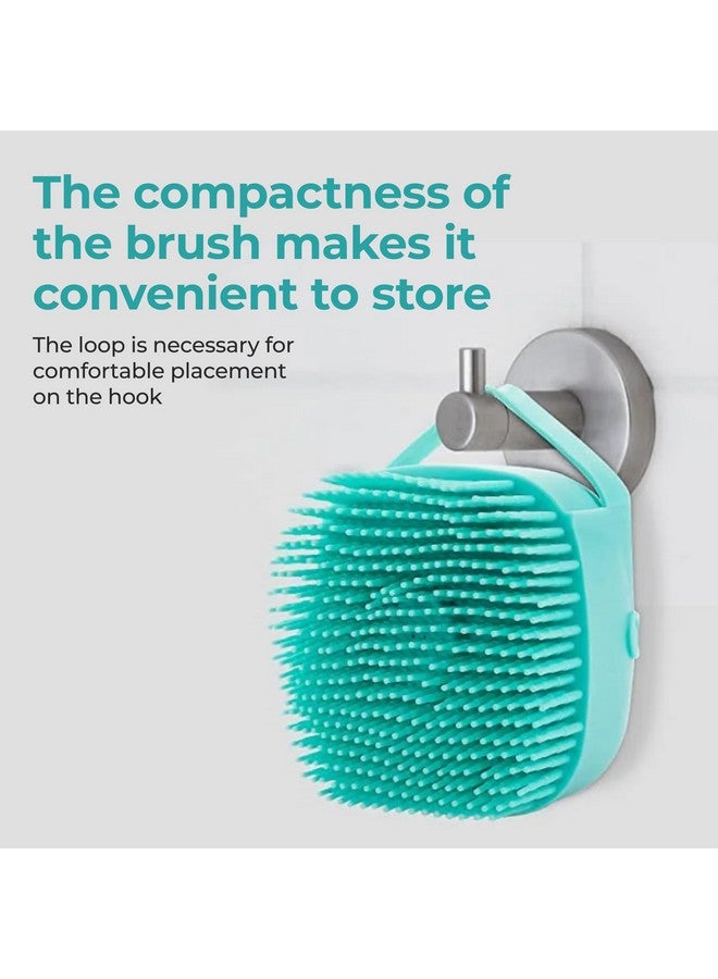 Pet Bathing Brush with Built-in Soap & Shampoo Dispenser for Dogs and Cats - Image 4