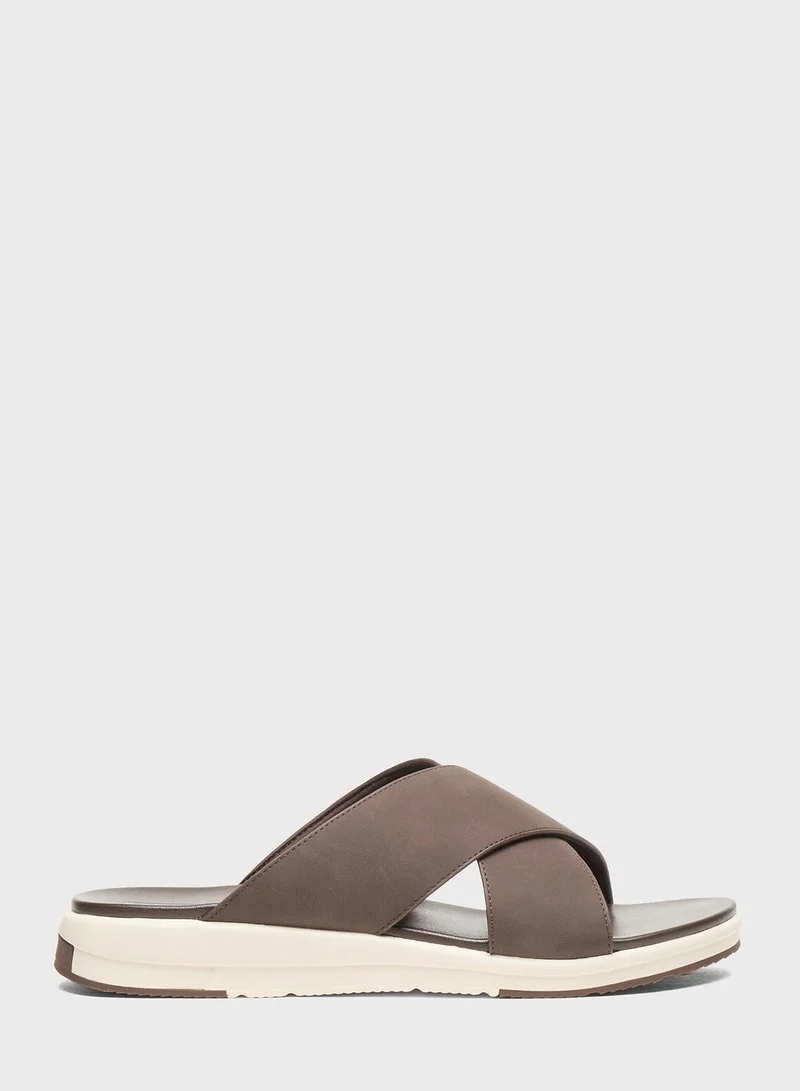 Le Confort Casual Double Strap Sandals