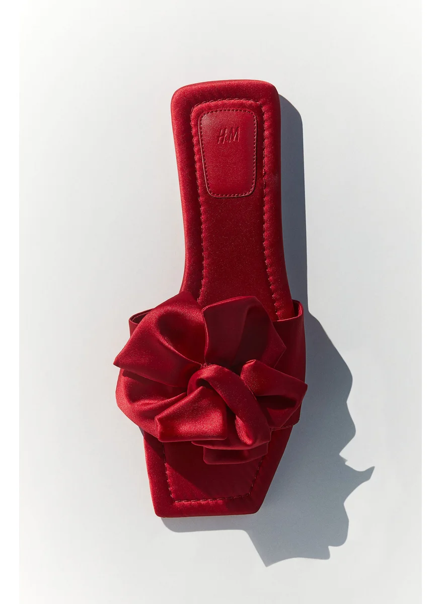 اتش اند ام Appliquéd Satin Sandals