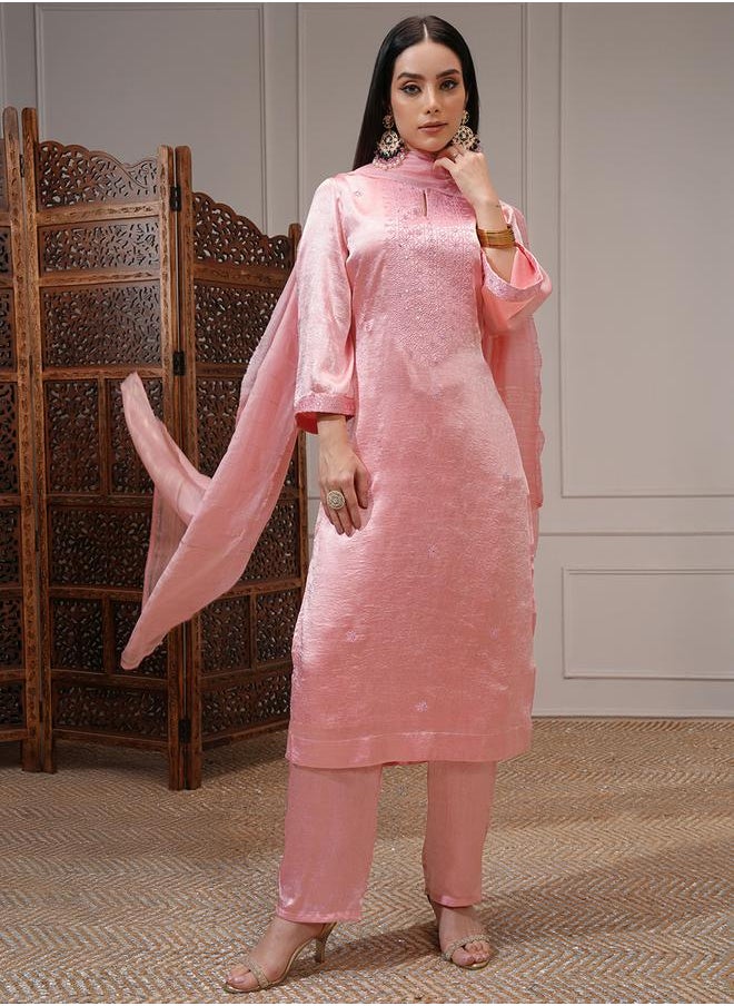Vishudh Women Pink Embroidered Kurta Set by Styli  - Image 2