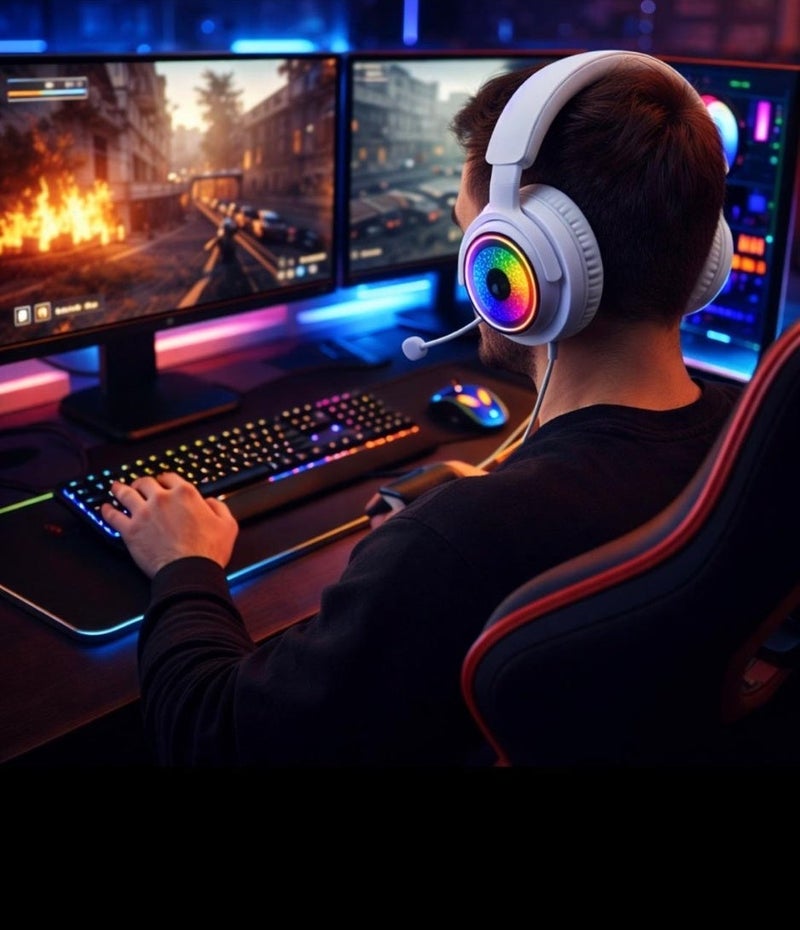 سي ار قيمينج سماعة ألعاب لاسلكية CR30 2.4G RGB – تأخير منخفض، بث ثلاثي (دونجل 2.4GHz وبلوتوث)، سماعات مع ميكروفون، بطارية 35 ساعة، متوافقة مع الكمبيوتر، PS5، اللابتوب والموبايل - Image 3