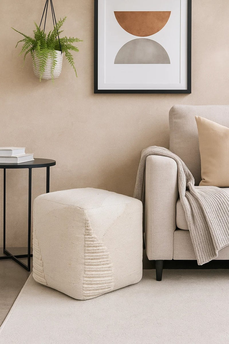 لوفت بوف عصري باللون البيج المحايد - تصميم بسيط وأنيق، متعدد الاستخدامات للجلوس أو مسند للقدمين - مقاس 40 × 40 × 40 سم، باول - Image 1
