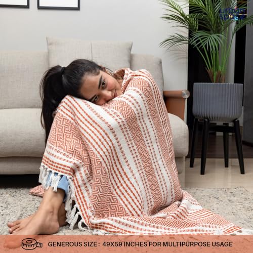 Urban Space Handmade Pure Cotton Sofa Throw Blanket, Soft Decorative Throw for Living Room, Sofa, Chair and Couch, Reversible and Breathable Throw with Tassels (Size- 125 cm x 150 cm, Boho Red&White) - Image 5